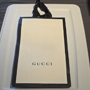 Gucci Cream and Black Logo Shopping Bag